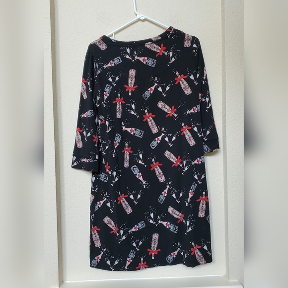 Soma 3/4 Sleeve Cheers Nightgown.  Size Medium - Picture 3 of 4